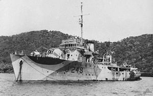 HMAS Shepparton (J248) httpsuploadwikimediaorgwikipediacommonsthu