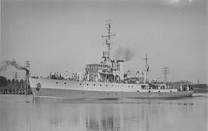 HMAS Tamworth (J181) httpsuploadwikimediaorgwikipediacommonsthu