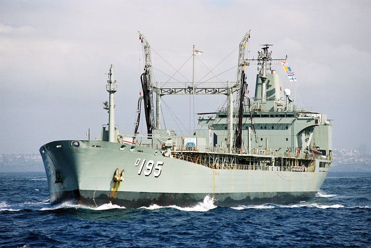 HMAS Westralia (O 195) Ca 1994 HMAS WESTRALIA II underway replenishment ship Flickr