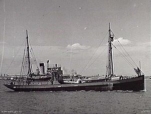 HMAS Wyatt Earp httpsuploadwikimediaorgwikipediacommonsthu
