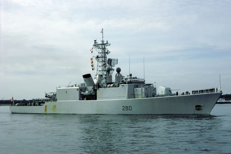 HMCS Iroquois (DDG 280) Navi e Armatori Approdi di Passione