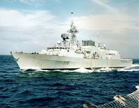 HMCS Montréal (FFH 336) wwwreadyayereadycomshipscpfmontrealjpg