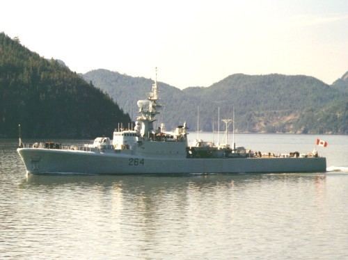 HMCS Qu'Appelle (DDE 264) wwwreadyayereadycomshipscadillacquappelljpg