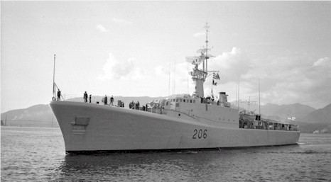 HMCS Saguenay (DDH 206) HMCS SAGUENAY 206 For Posterity39s Sake