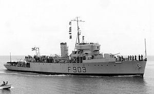 HMCS Winnipeg (J337) httpsuploadwikimediaorgwikipediacommonsthu