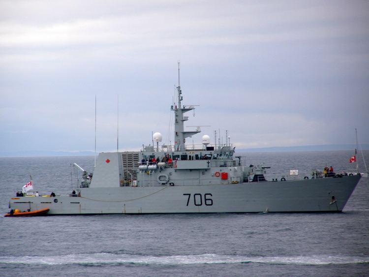 HMCS Yellowknife HMCS Yellowknife MM706 ShipSpottingcom Ship Photos and Ship Tracker