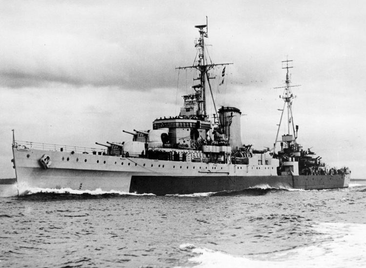 HMNZS Achilles (70) 22nd June 1943 Heroic rescue on burning HMNZS Achilles