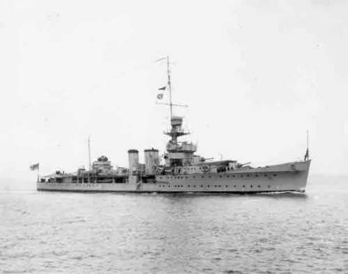 HMS Calcutta (D82) uboatnetmediaallieswarshipsbrclhmscalcutta