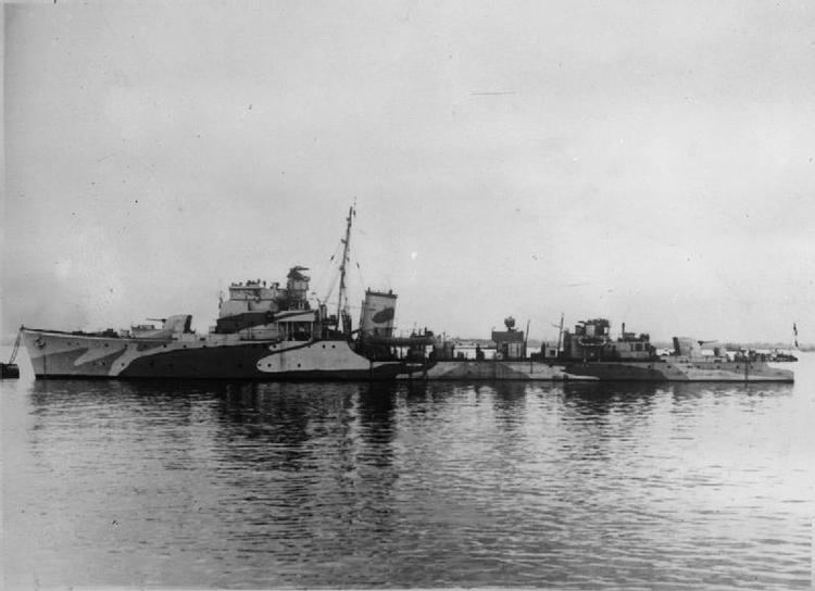 HMS Cotswold (L54) httpsuploadwikimediaorgwikipediacommons33