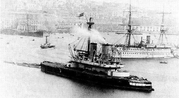 HMS Devastation (1871) HMS Devastation 1871 The first sailless ocean going ship and the