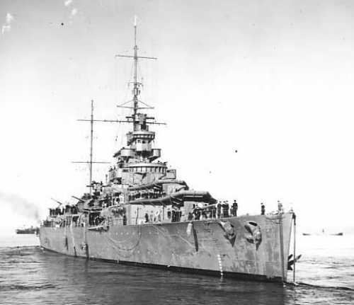 HMS Effingham (D98) HMS Effingham D 98 of the Royal Navy British Light cruiser of