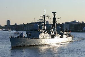 HMS Exeter (D89) httpsuploadwikimediaorgwikipediacommonsthu