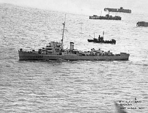 HMS Fitzroy (K553) httpsuploadwikimediaorgwikipediacommonsthu