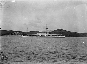 HMS Gnat (T60) httpsuploadwikimediaorgwikipediacommonsthu