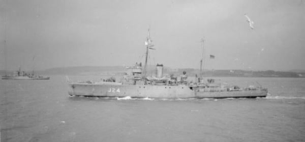 HMS Hebe (J24) Crewlist from HMS Hebe J 24 British Fleet minesweeper Ships
