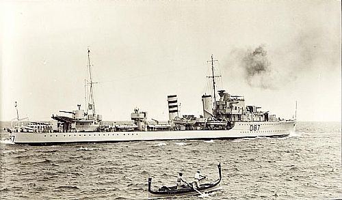 HMS Isis (D87) httpsuploadwikimediaorgwikipediacommons66