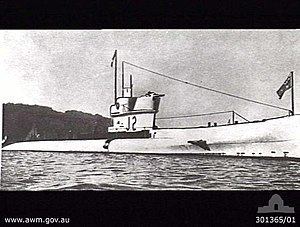 HMS J2 httpsuploadwikimediaorgwikipediacommonsthu