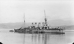 HMS Lowestoft (1913) httpsuploadwikimediaorgwikipediacommonsthu