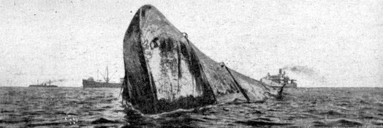 HMS Majestic (1895) FileHMS Majestic capsized hulljpg Wikimedia Commons