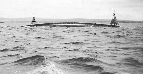 HMS Natal The Invergordon Archive The upturned hull of HMS Natal c1916