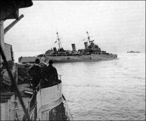 HMS Nigeria (60) HMS Nigeria 60 of the Royal Navy British Light cruiser of the