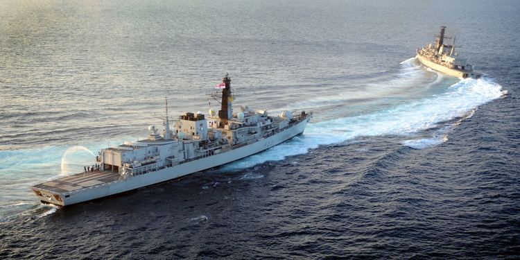 HMS St Albans (F83) FileHMS St Albans Hands Over to HMS Argyle in the Middle East MOD