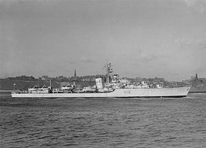 HMS St. Kitts (D18) httpsuploadwikimediaorgwikipediacommonsthu