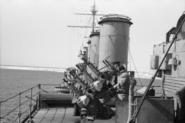 HMS Suffolk (55) FileHMS Suffolk on Patrol in the Denmark Straits 1941 A4224jpg
