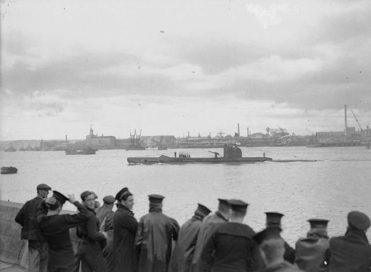 HMS Unbroken httpsuploadwikimediaorgwikipediacommons77
