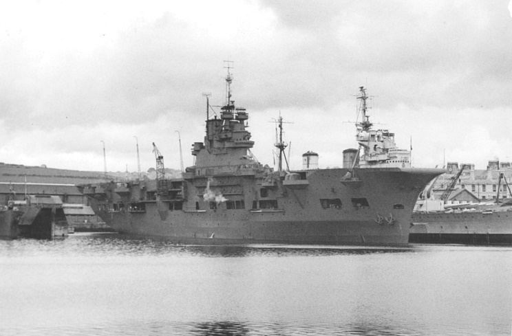 HMS Unicorn (I72) HMS Unicorn Maintenance amp Support Armoured Aircraft Carriers in