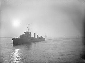 HMS Witch (D89) httpsuploadwikimediaorgwikipediacommonsthu