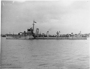 HMS Worcester (D96) httpsuploadwikimediaorgwikipediacommonsthu