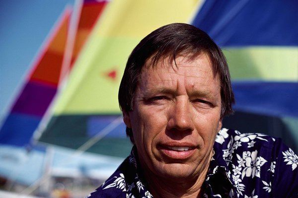 Hobart Alter Hobie Alter Innovator of Sailing and Surfing Dies at 80