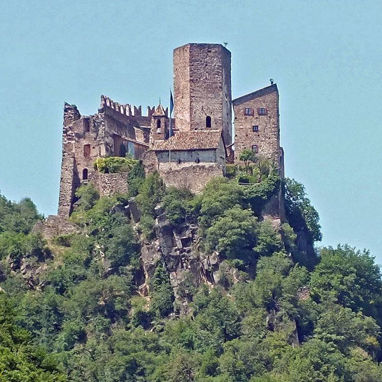 Hocheppan Castle