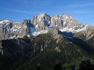 Hochkarspitze httpsuploadwikimediaorgwikipediacommonsthu