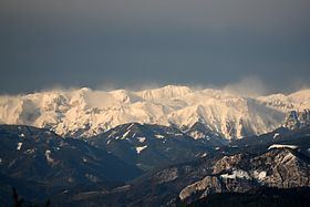 Hochschwab Mountains httpsuploadwikimediaorgwikipediacommonsthu