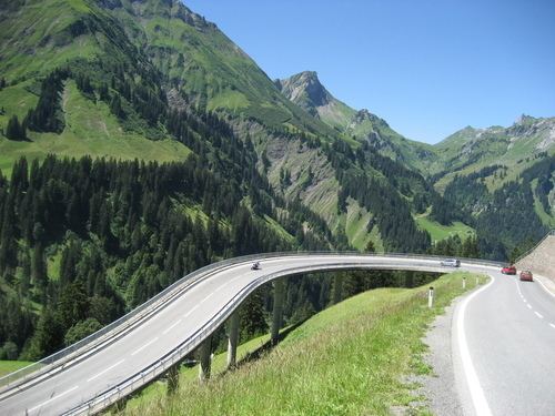 Hochtannberg Pass httpsmw2googlecommwpanoramiophotosmedium