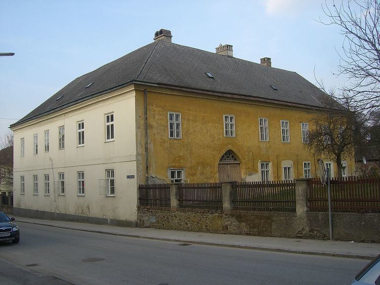 Hohe Schule, Loosdorf, Austria