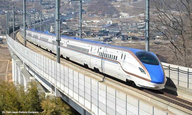 Hokuriku Shinkansen Let39s go to Toyama and Kanazawa on the newest Hokuriku Shinkansen
