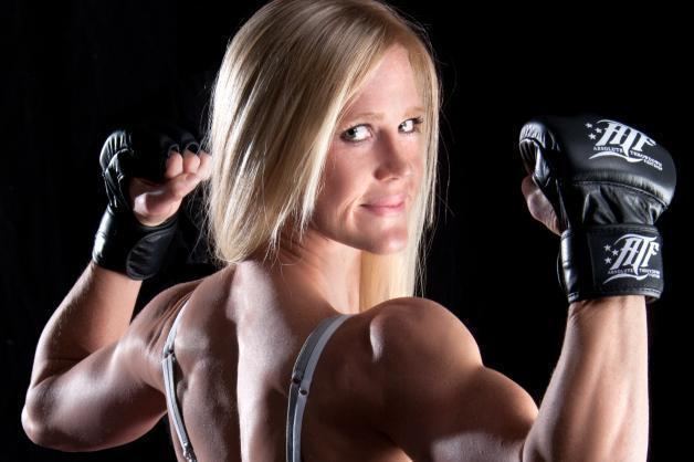 Holly Holm 9 Hottest Holly Holm Pics 6 Knocked out Ronda Rousey