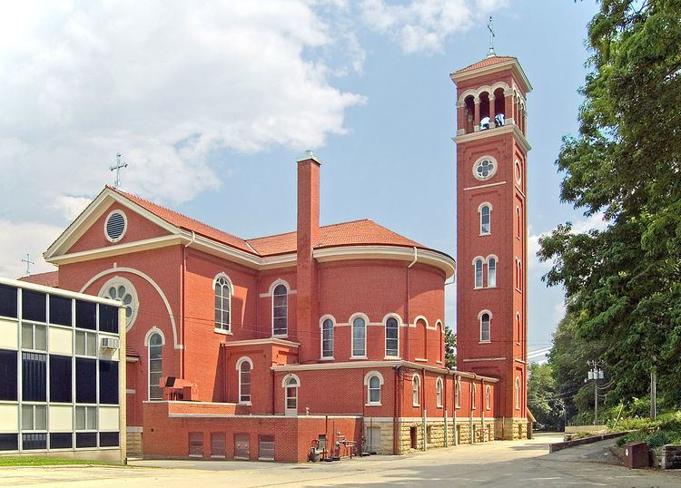 Holy Ghost Catholic Church (Dubuque, Iowa)