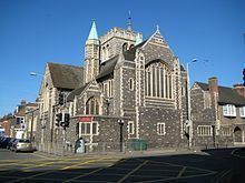Holy Rood Church, Watford httpsuploadwikimediaorgwikipediacommonsthu