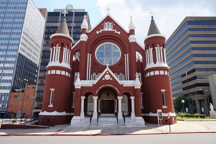 Holy Trinity Catholic Church (Shreveport, Louisiana)