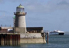 Holyhead Mail Pier Light httpsuploadwikimediaorgwikipediacommonsthu