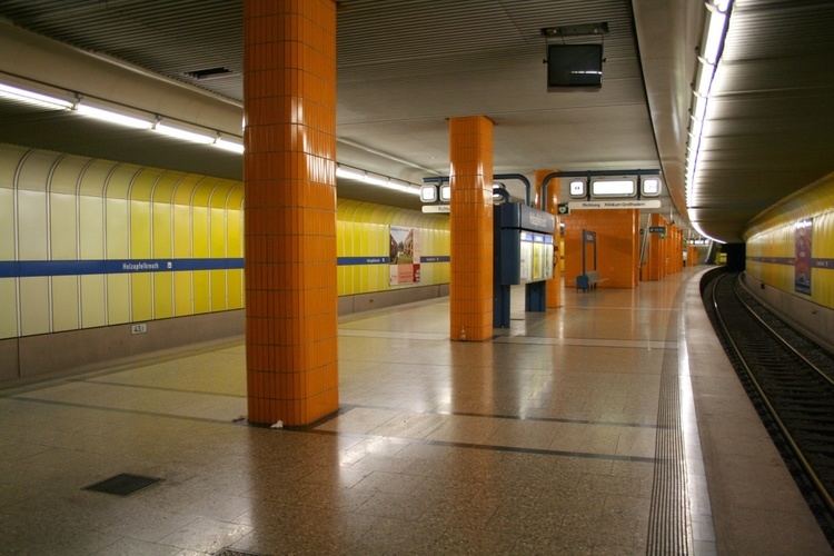 Holzapfelkreuth (Munich U-Bahn)