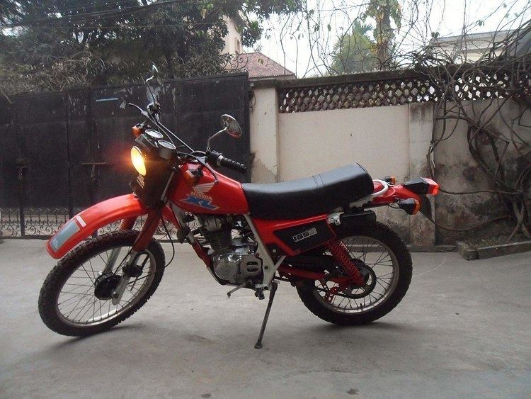 Honda XL185
