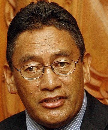 Hone Harawira Gee I39m dumb39 Hone Harawira forgets to vote Stuffconz