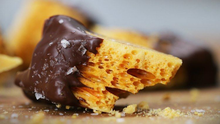 Honeycomb toffee Honeycomb Toffee YouTube
