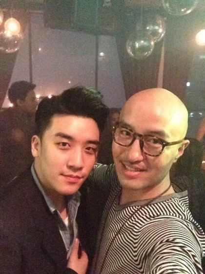 Hong Seok-cheon SNS PIC Seungri Attends a Birthday Party With Actor Hong