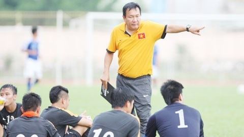 Hoàng Văn Phúc HLV Hong Vn Phc U23 Vit Nam vn chi thiu tp trung
